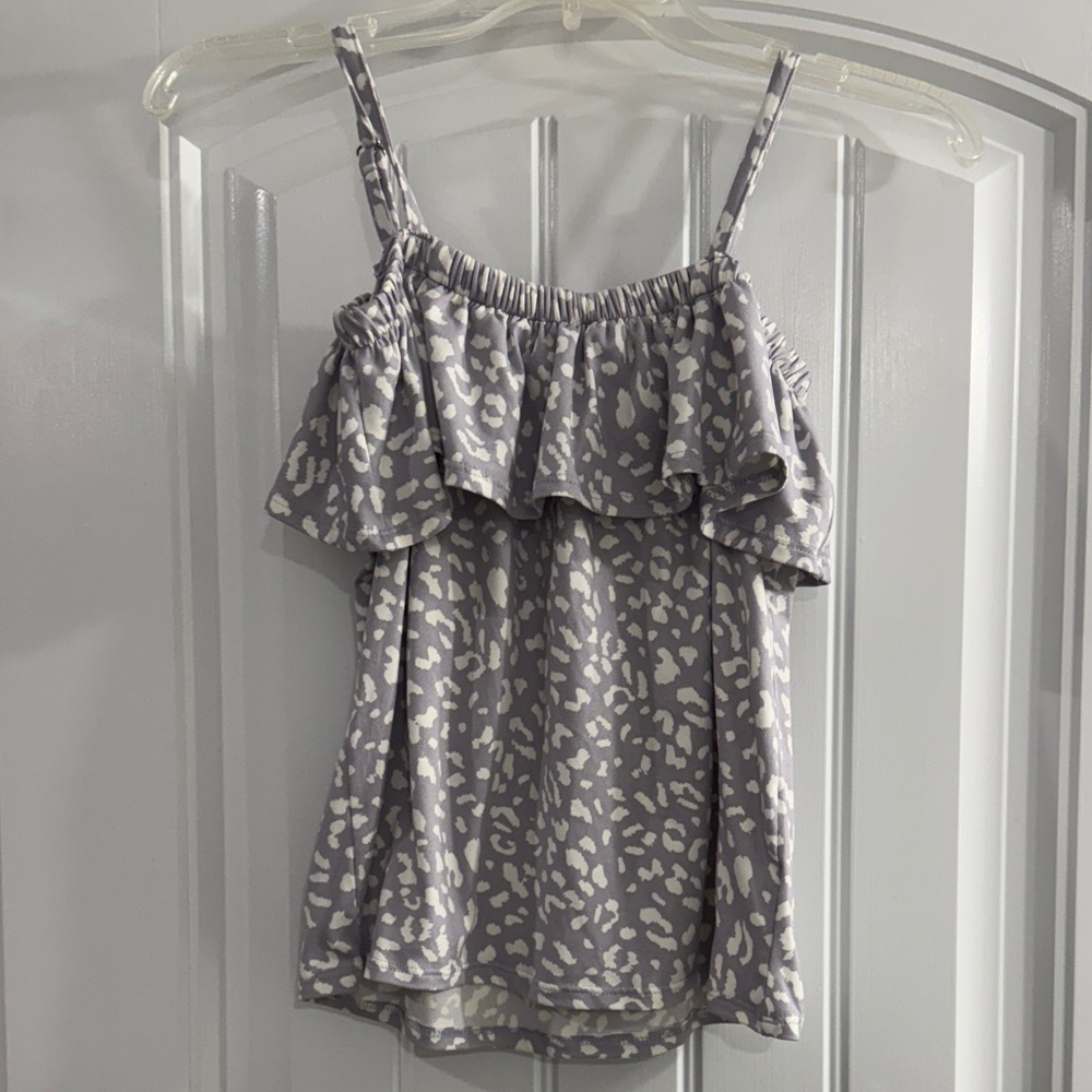 Love, Glam Girl Lilac and White Leopard Ruffle Top        Kids Size - M